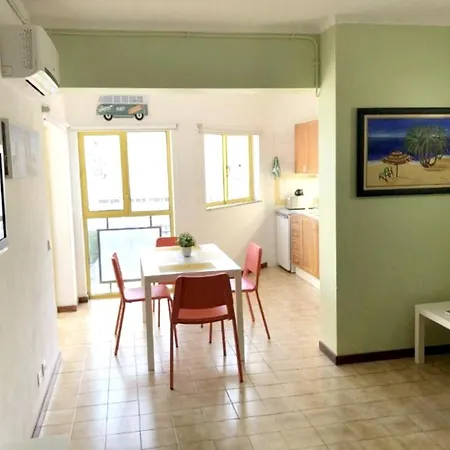 Apartman Charming With Balcony In Portimao, 55 Sqm, Pool View *